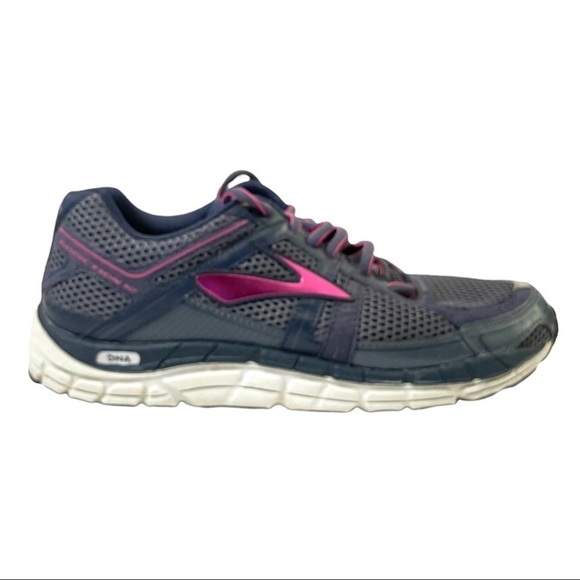 Brooks addiction 12 running shoes sneakers sz 9.5 - Picture 1 of 9